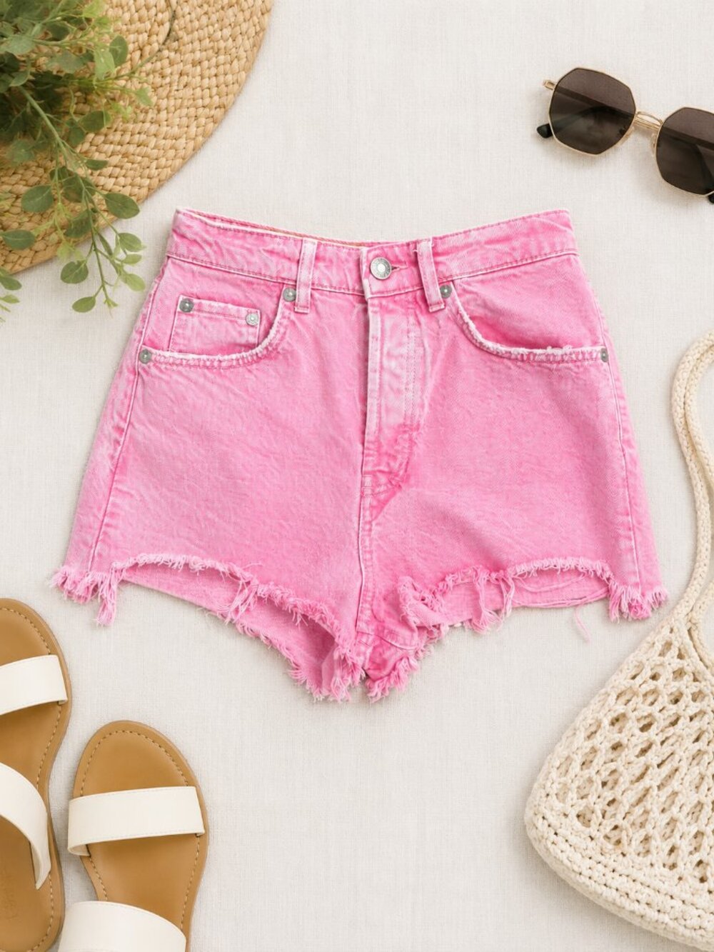 Zara Pink High Rise Frayed Denim Shorts Size 4 Cutoff Jean Shorts